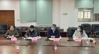 线下专家.jpg